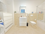 Helle 2-Zimmer-Wohnung mit Südbalkon und Einbauküche in zentraler aber ruhiger Lage von Pasing - Bild