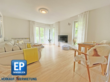 Schicke 2-Zimmerwohnung mit Einbauküche in ruhiger und grüner Lage nähe Waldfriedhof, 81377 München, Etagenwohnung