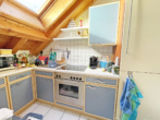 Gemütliche Dachgeschosswohnung mit Galerie in zentraler Lage von Putzbrunn - Küche