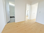Weitblick, Sonne & Raum: Renovierte 4-Zimmer-Wohnung in der denkmalgeschützten Olympia Pressestadt - Bild