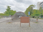 Nur 5 Gehminuten zur U-Bahn - Frisch renovierte 3-Zimmer-Terrassenwohnung mit Südterrasse & Balkon - Bild