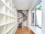 Nähe Theresienwiese - Großzügige Maisonette mit 2 Balkonen, Terrasse & Lift direkt in die Wohnung - Bild