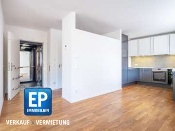 Nähe Theresienwiese – Großzügige Maisonette mit 2 Balkonen, Terrasse & Lift direkt in die Wohnung, 80336 München, Maisonettewohnung