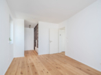 Neuwertige Dachterrassenwohnung mit zusätzlichem Ausbaupotenzial nahe der Theresienwiese - Bild