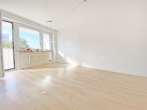 Modern, hell, ruhig - 2,5-Zi-Whg. mit Westbalkon direkt an der U3 - Blick zum Balkon